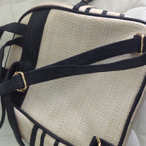 Disney Mini Backpack - Picture 3 of 8